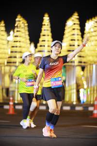 BIB: 
                            <button type="button" onclick="openModal(24388474)" class="btn btn-primary btn-sm float-right btn-popup" data-toggle="modal" data-target=".modal-high-quality">
                        <i class="fas fa-shopping-cart"></i> Add to Cart
                    </button>
                                            <button type="button" onclick="isThisMe(24388474, true)" class="btn btn-success btn-sm float-right btn-popup btn-isme hidden" data-toggle="tooltip" data-placement="bottom" title="นี่คือรูปของคุณใช่ไหม คลิกที่นี่เพื่อเอาเข้าอัลบั้ม">
                        <i class="fas fa-plus"></i> Add to album
                    </button>
                    <button type="button" onclick="isThisMe(24388474, false)" class="btn btn-warning btn-sm float-right btn-popup btn-isnotme hidden">
                        <i class="fas fa-ban"></i> Remove from album
                    </button>